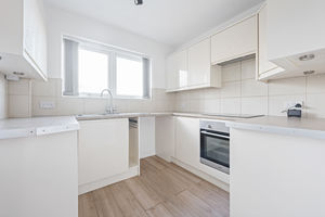 Photo 16- click for photo gallery